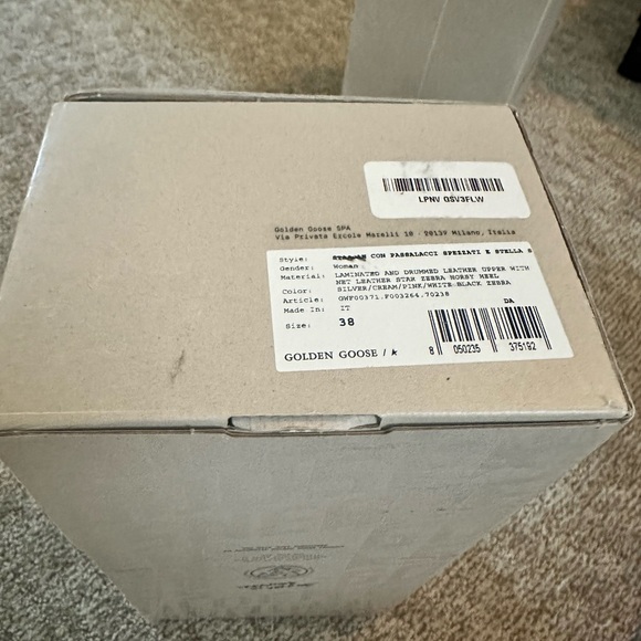 Authentic Golden Goose Stardan Sneakers EUC - Picture 11 of 12